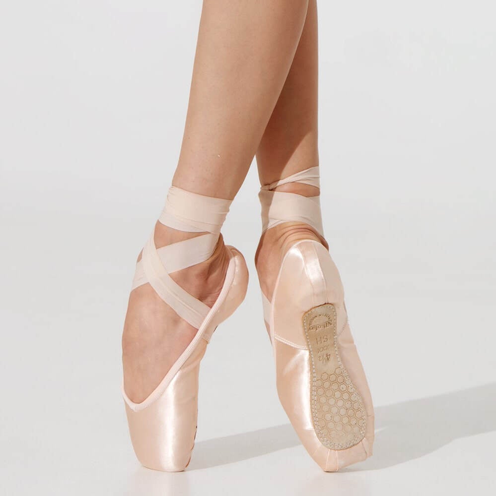 Pointe dancewear 2025